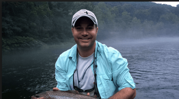 WFS 025 – Trout and Feather Interview with Tim Cammisa | Youtube Fly Tying – Lake Erie Steelhead