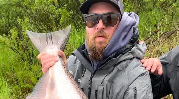 693 | Fishing for King Salmon in Alaska with Chris Childs – Togiak River, Chinook, Steelhead fishing for king salmon