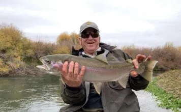 Fly Fishing Eastern Idaho with Elden Berrett – East Idaho Fly Tying Expo, Salmon Fly Hatch (Traveled #46)
