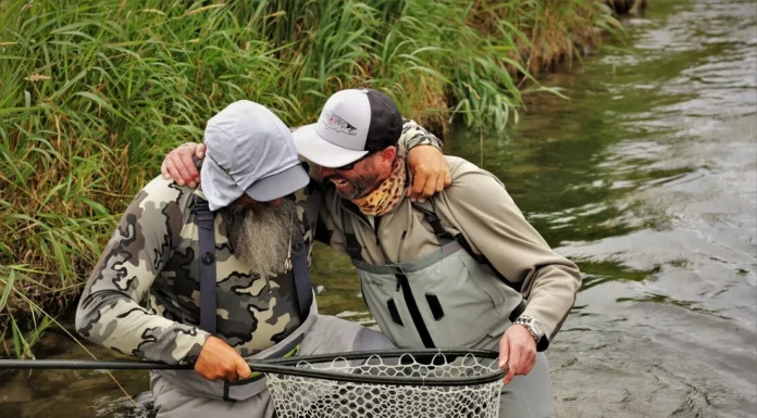 949 | From Pro Hockey to Trout: Fly Fishing Bow River Outfitters with Dana Lattery