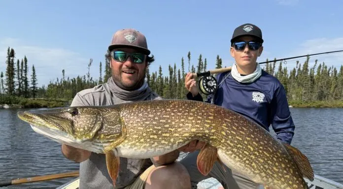 880 | Freshwater Flats Fishing for Giant Northern Pike with Nick Elcheson from Scott Lake Lodge