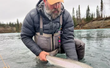 910 | Alaska Steelhead Camp with Jonathan Farmer from Midnight Sun Custom Flies alaska steelhead