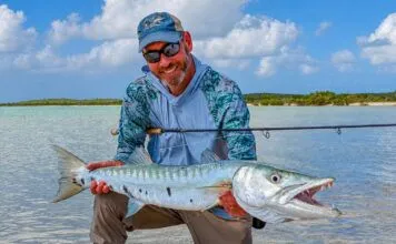 Hunting with a Fly #3 | Fly Fishing Barracuda on the Saltwater Flats with Vince Tobia