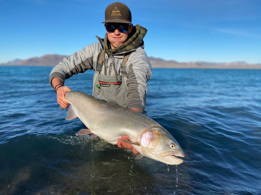 pyramid lake fly fishing