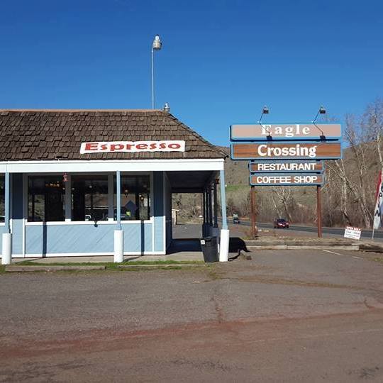 Deschutes Fly Fishing Randy Nathan, Eagle Crossing Restaurant in Warm Springs