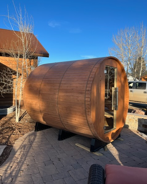 Mountain River Lodge - barrel sauna 