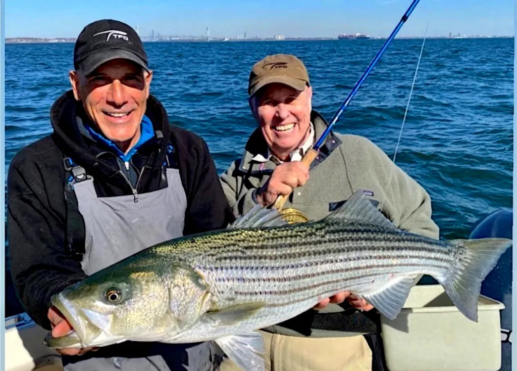 Staten Island, NY striped bass. Guide: Joe Mustari

Perfect Fly Cast 