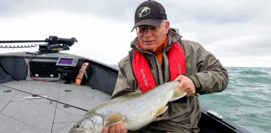 Lake Trout Fly Fishing in the Great Lakes with Jerry Darkes