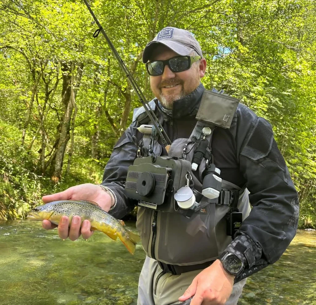 Howard-Croston-English-trout-fishing.