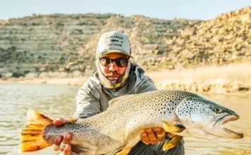 999 | San Juan River Trout Fishing with John Hunt from Moccasin Fly Club San Juan River Trout FishingSan Juan River Trout Fishing